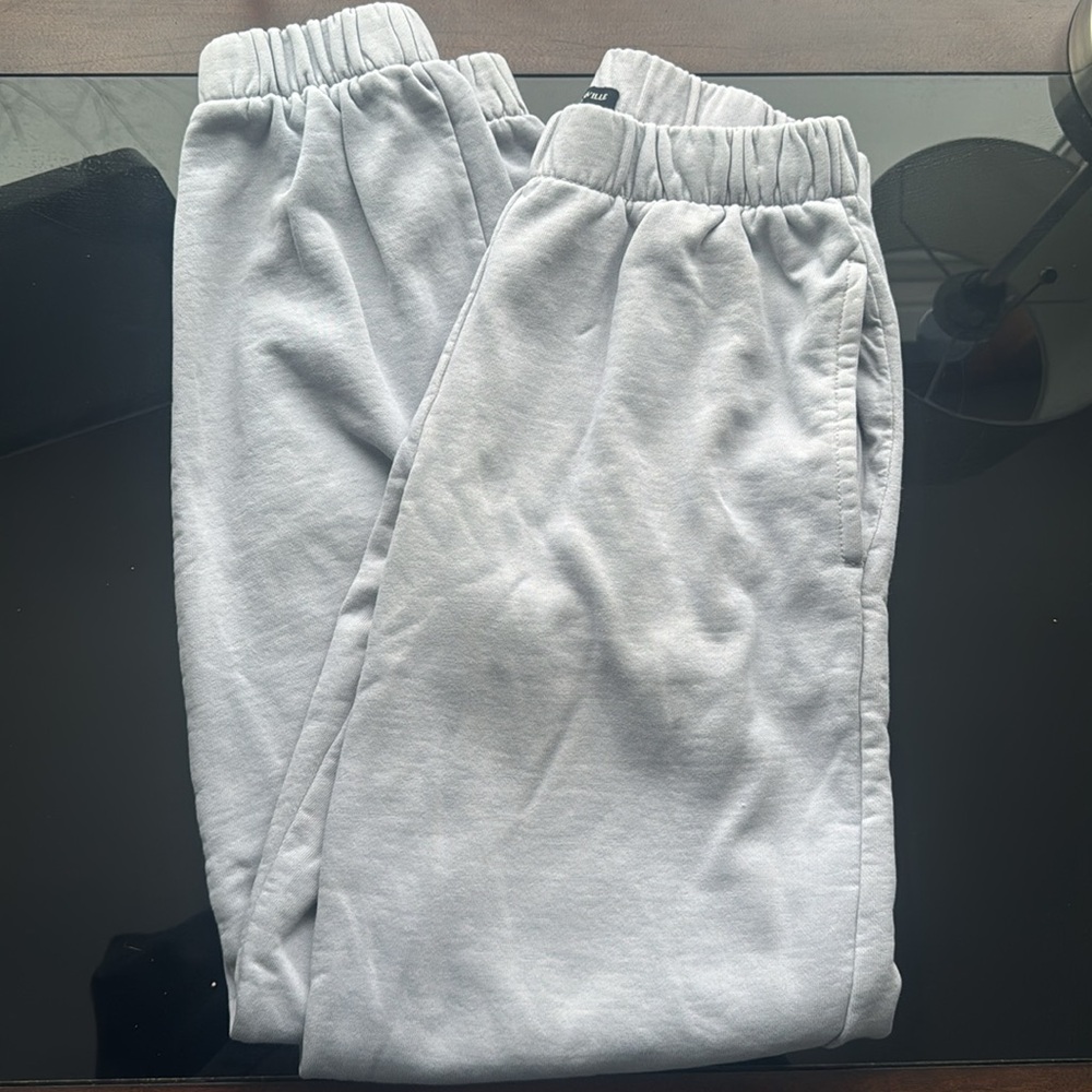 Brandy Melville sweat pant’s